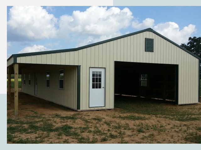 Строительство конюшен в Протвине