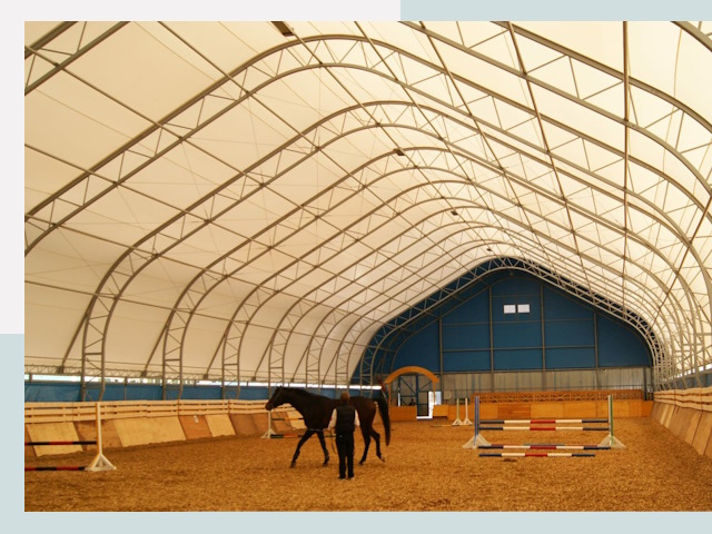 Строительство конных манежей в Протвине